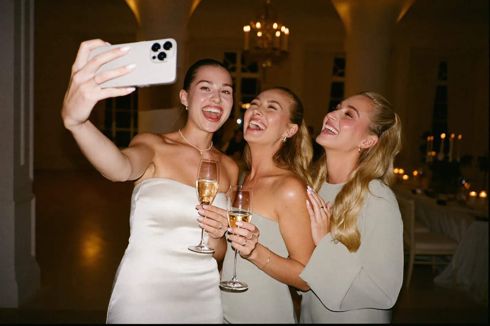 Live-Diashow zur Hochzeit: Technik, Bildauswahl und Atmosphäre